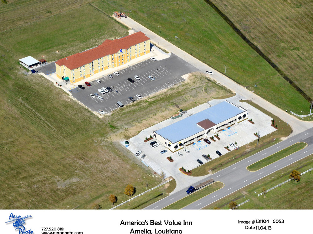 Amelia Extended Stay & Hotel主图