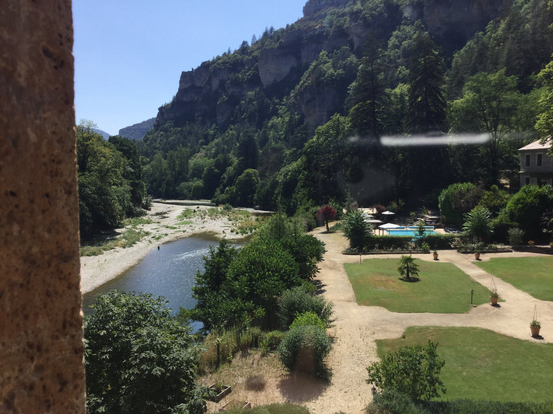 卡兹城堡酒店主图