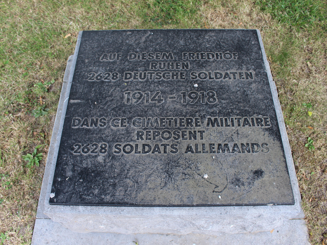 Deutscher Soldatenfriedhof Beaucamps景点图片