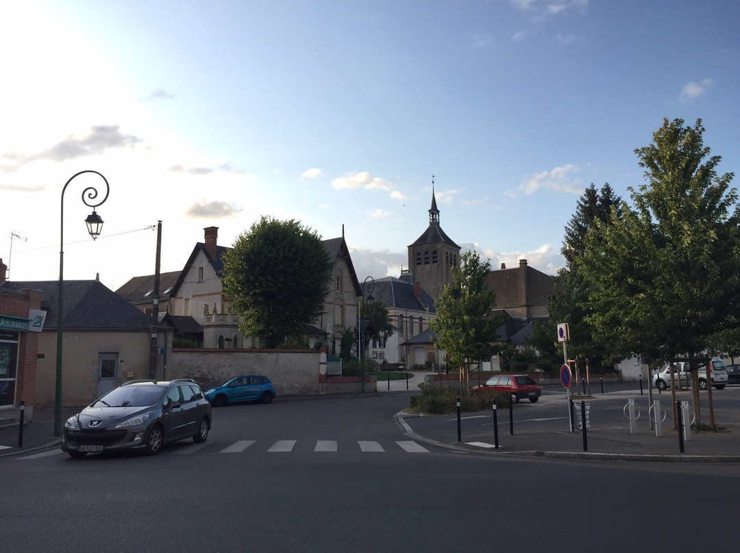 Eglise Saint Etienne-Jargeau必去景点