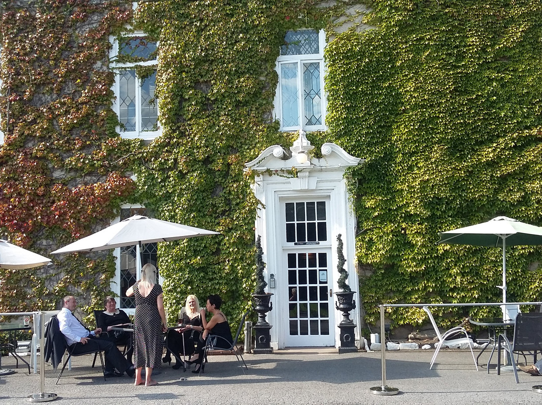 Hardwicke Hall Manor Hotel主图