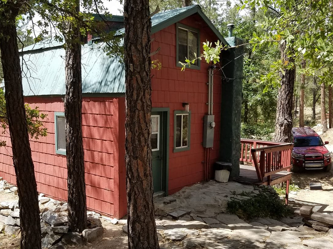 克劳恩金小屋套房及上下铺酒店
