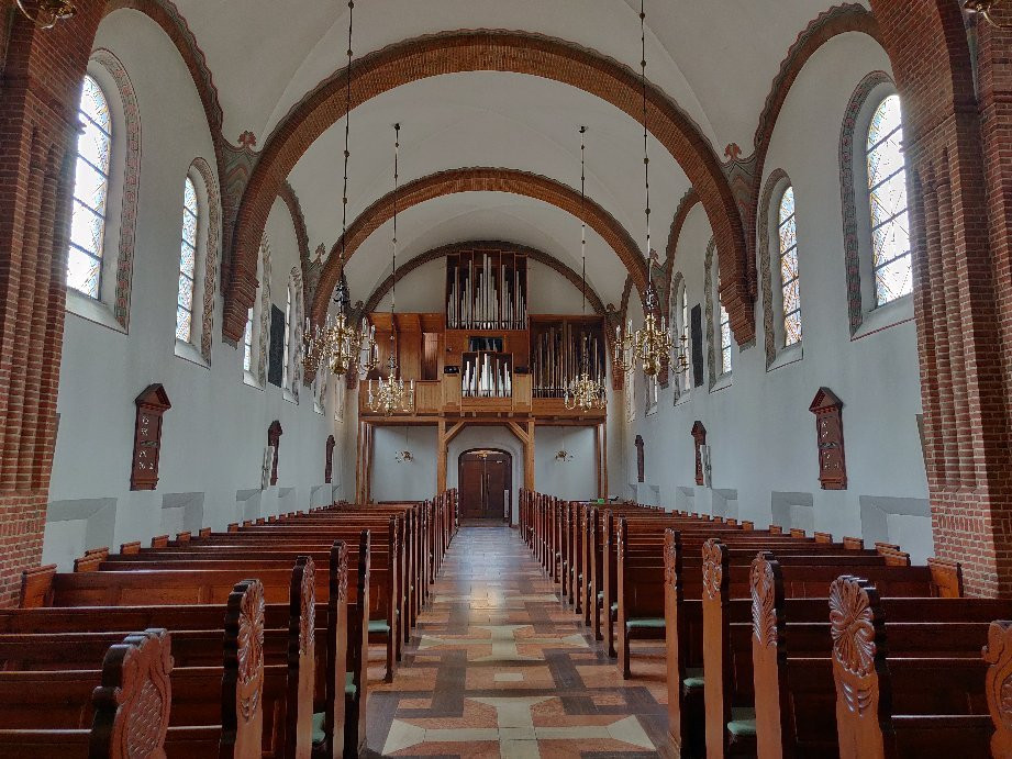 Holstebro Kirke-霍尔斯特布罗必去景点