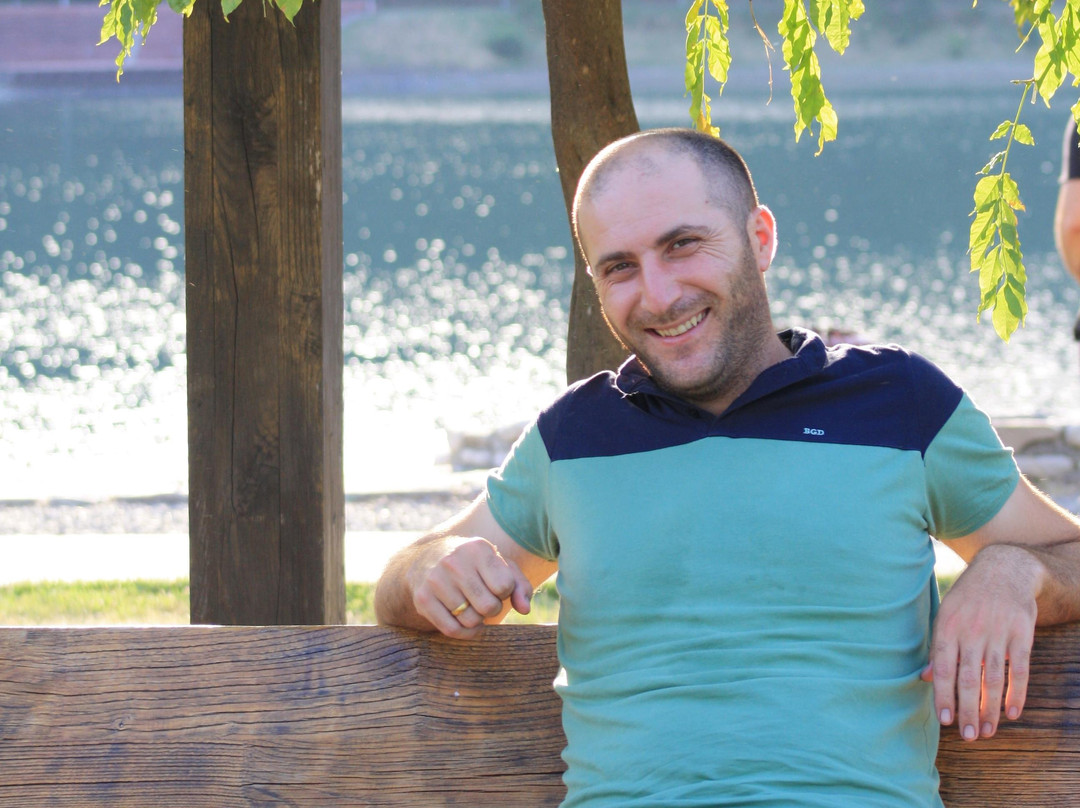 vakho oqruashvili