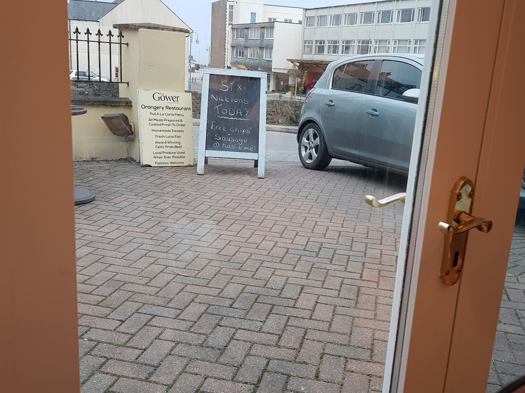 The Gower Hotel and Orangery Restaurant主图