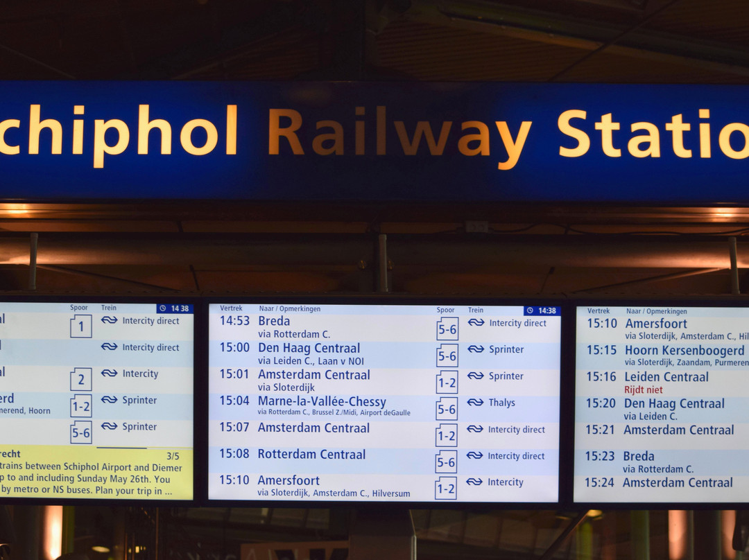 The Schiphol NS Dutch Railways景点图片