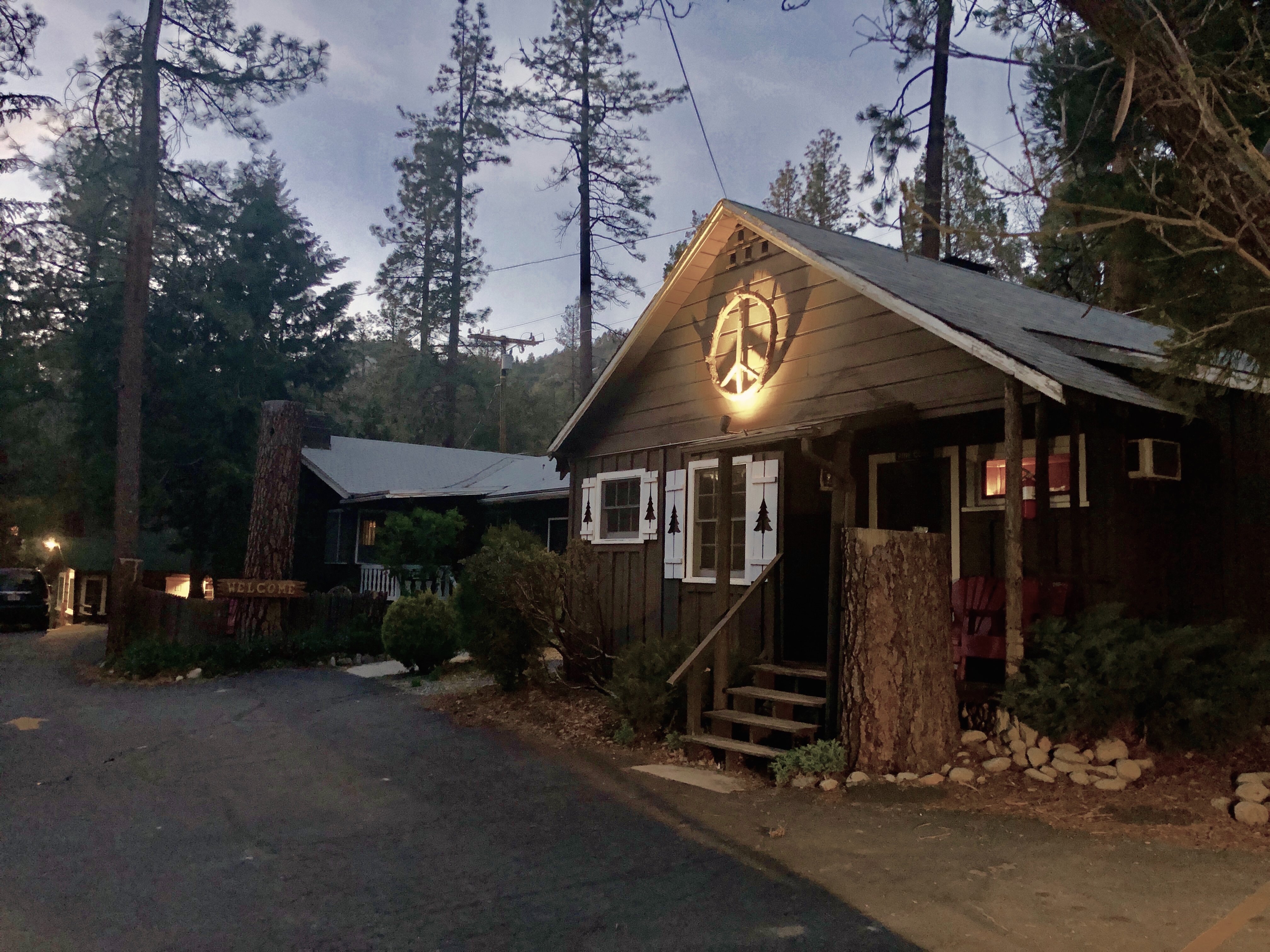 The Fireside Inn-官方
