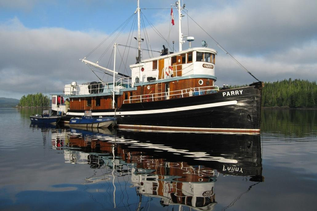 Pacific Tugboat Adventures景点图片