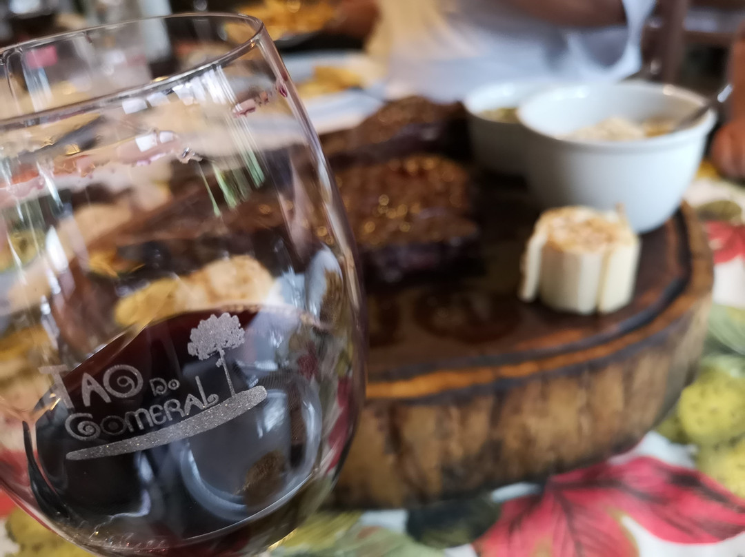 瓜拉廷格塔餐馆和美食-Tao do Gomeral