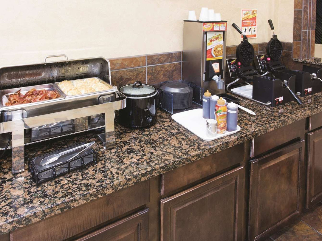 La Quinta Inn & Suites by Wyndham Schertz主图