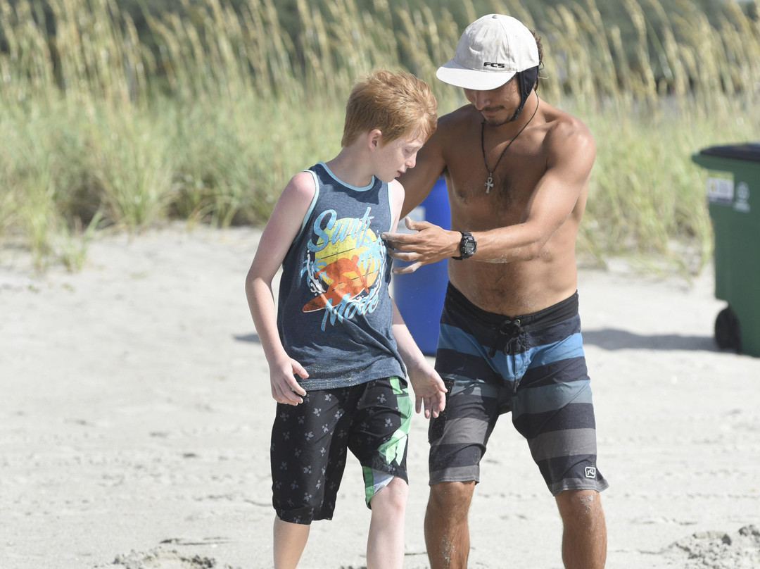 Pure Aloha School Surf Lesson at Wrightsville Beach, North Carolina-赖茨维尔比奇必去景点