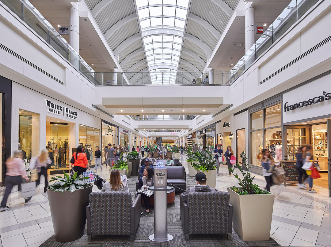 South Shore Plaza-布伦特里必去景点