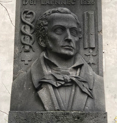 Buste de Rene Laennec-巴黎必去景点