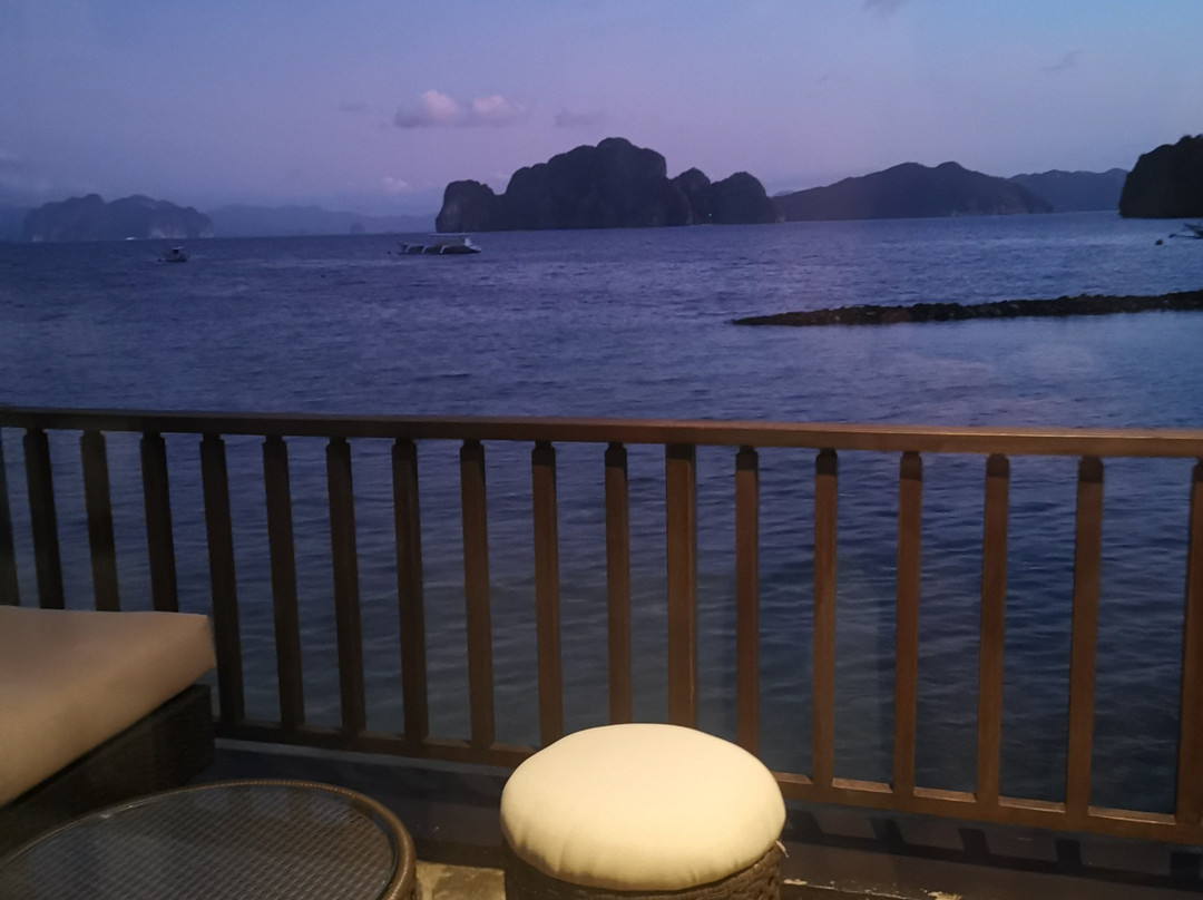 米尼洛岛爱妮岛度假酒店主图