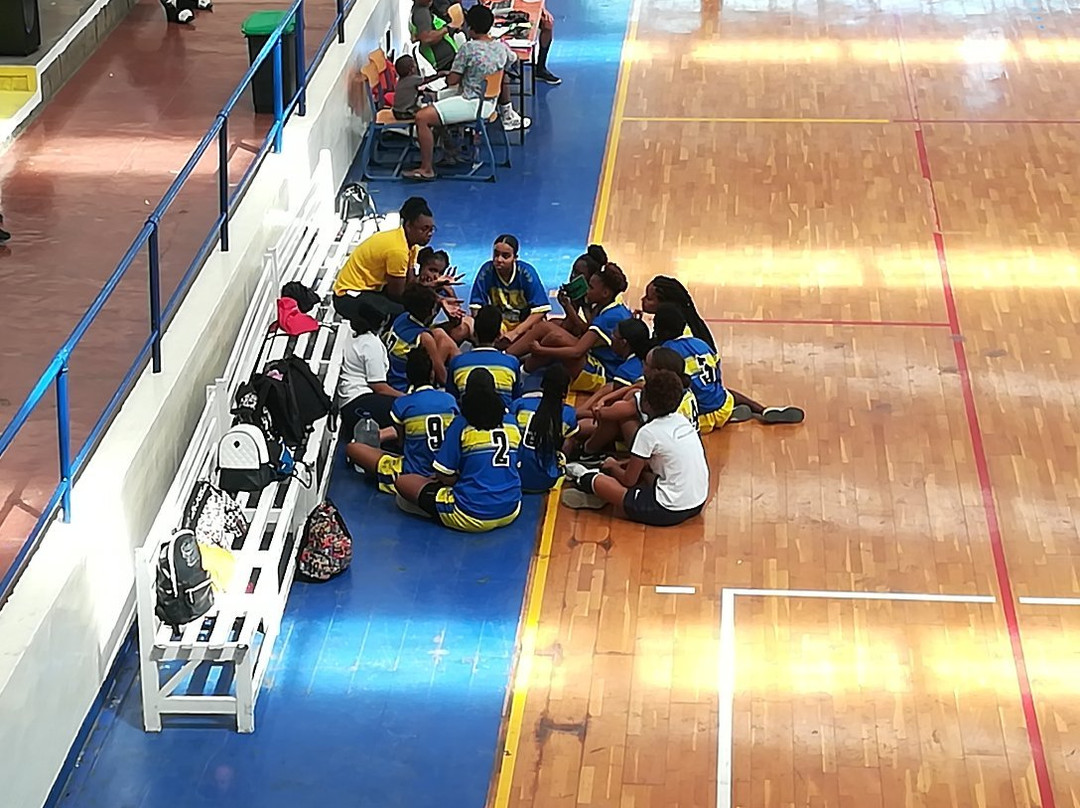 Gimno Desportivo Vavà Duarte-培亚必去景点