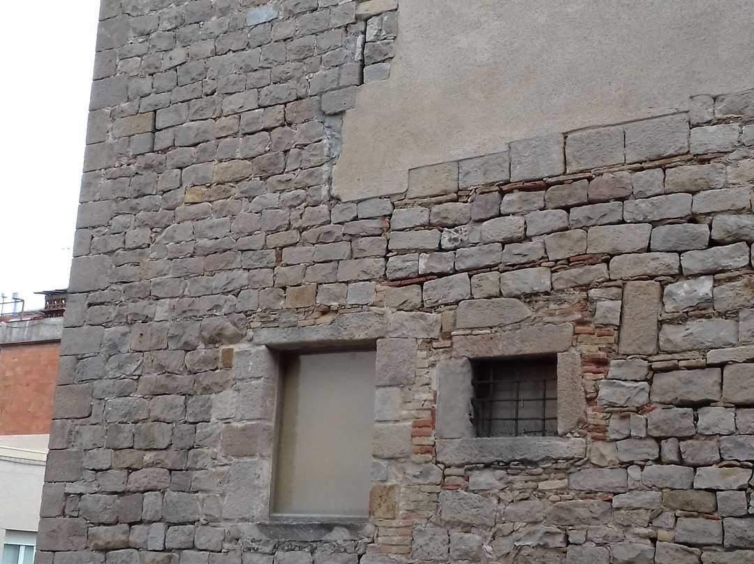 Castell de Cornellà-科尔内利亚-德略布雷加特必去景点