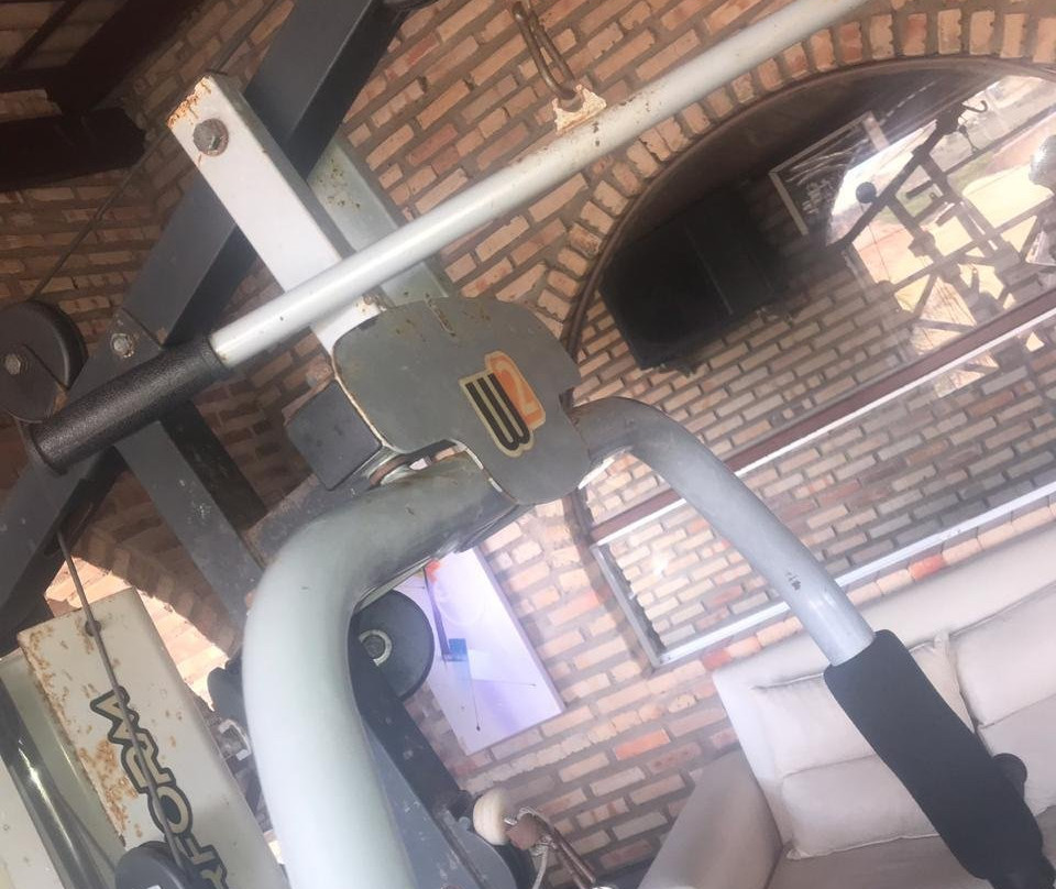 Coliseum Beach Hotel主图