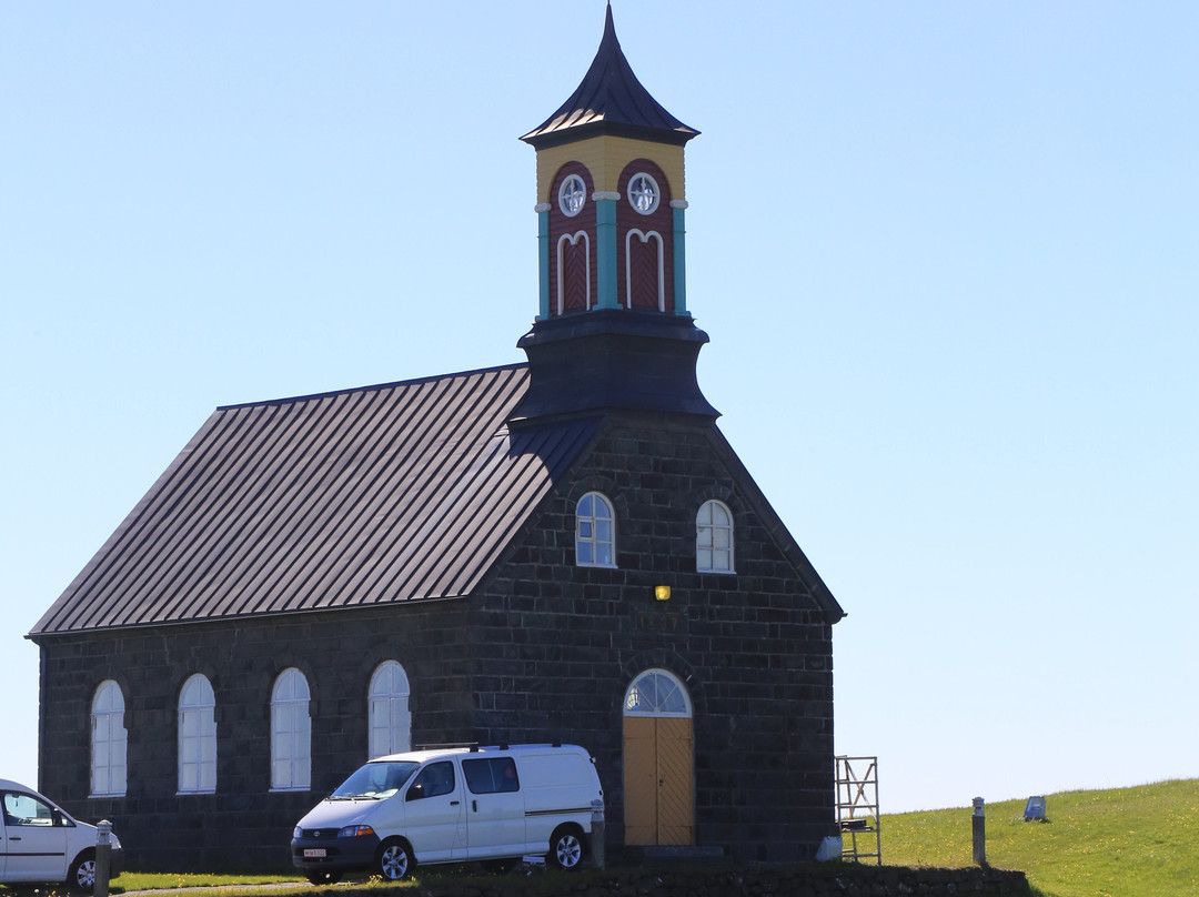 Hvalsneskirkja-Sandgerdi必去景点