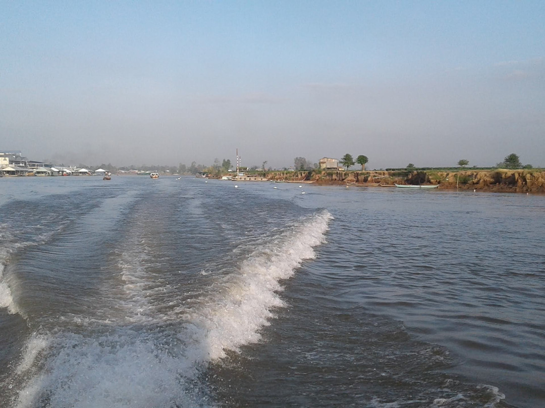 Lan Anh Express Boats-金边必去景点