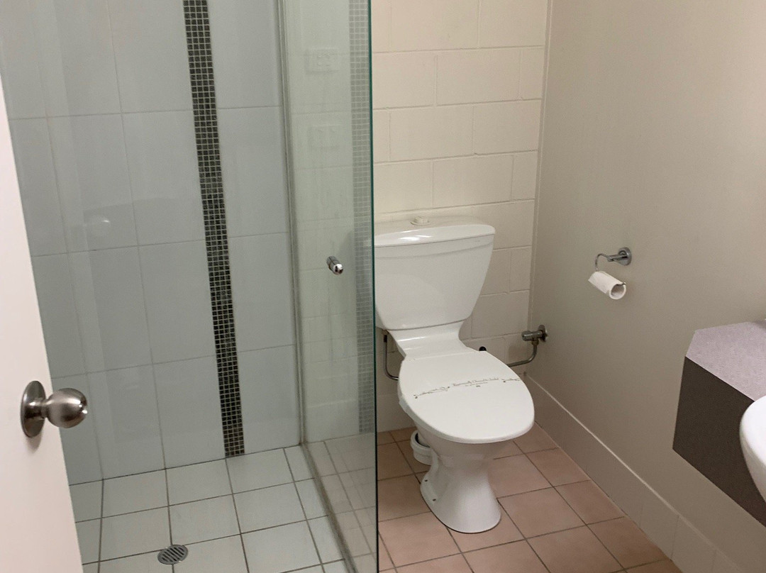 本特街汽车旅馆主图