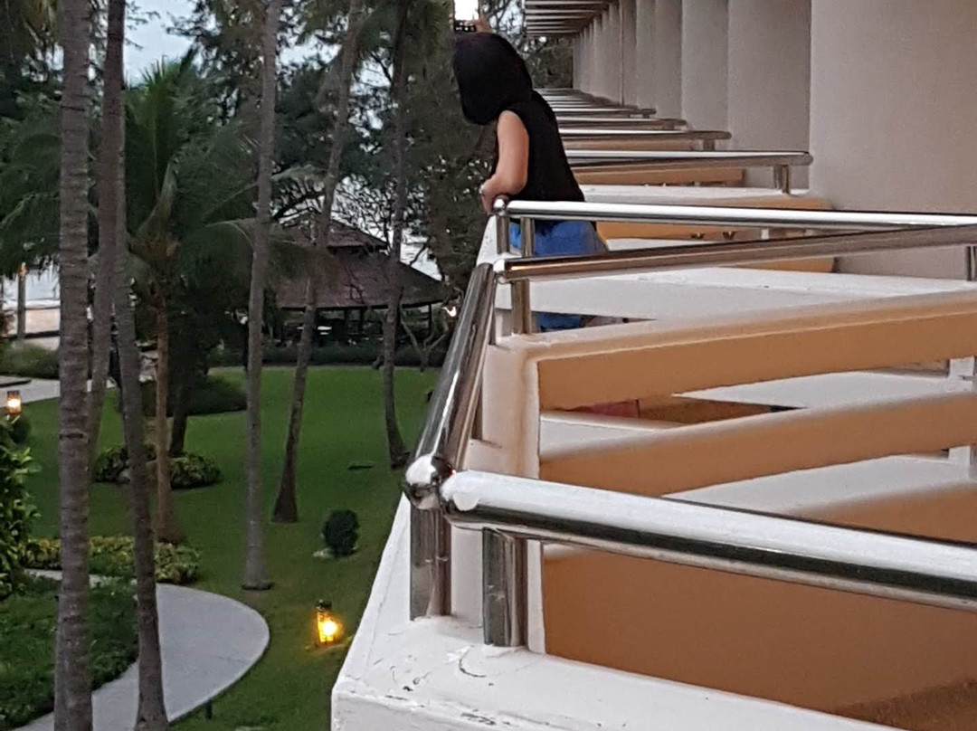 丽晶查安海滩假日酒店主图