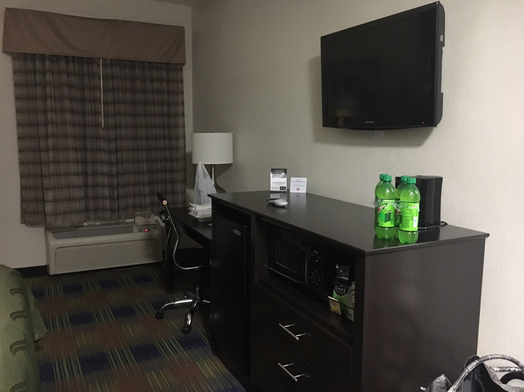 Quality Inn North Vernon Near Hwy 50主图
