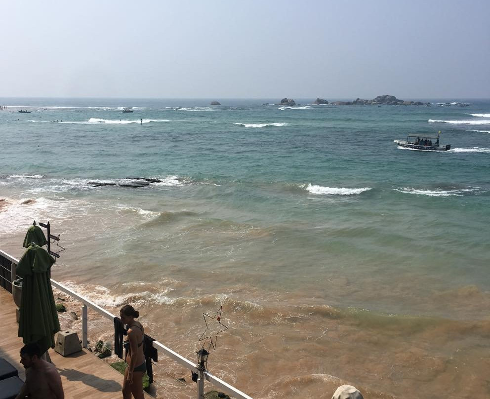 阿马亚礁石酒店主图