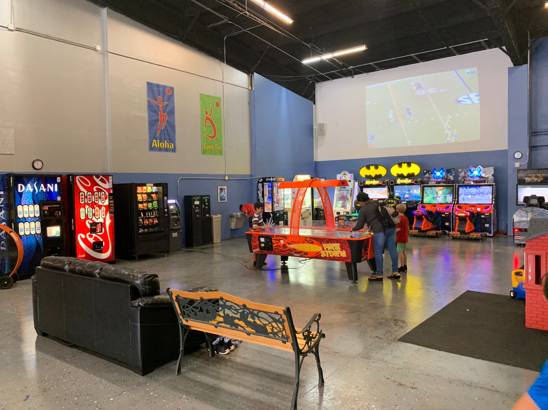 iTrampoline Hawaii-维帕胡必去景点