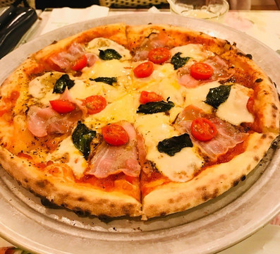 キャナリイ・ロウ 岩倉