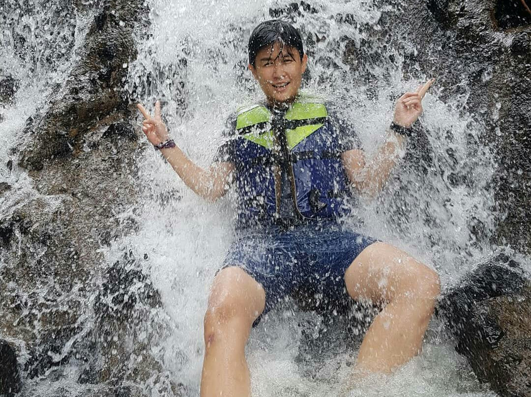 Cibeureum Waterfall景点图片