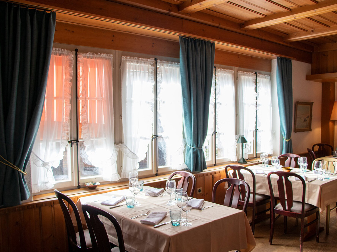 Siselen餐馆和美食-Gasthof Zum Goldenen Sternen