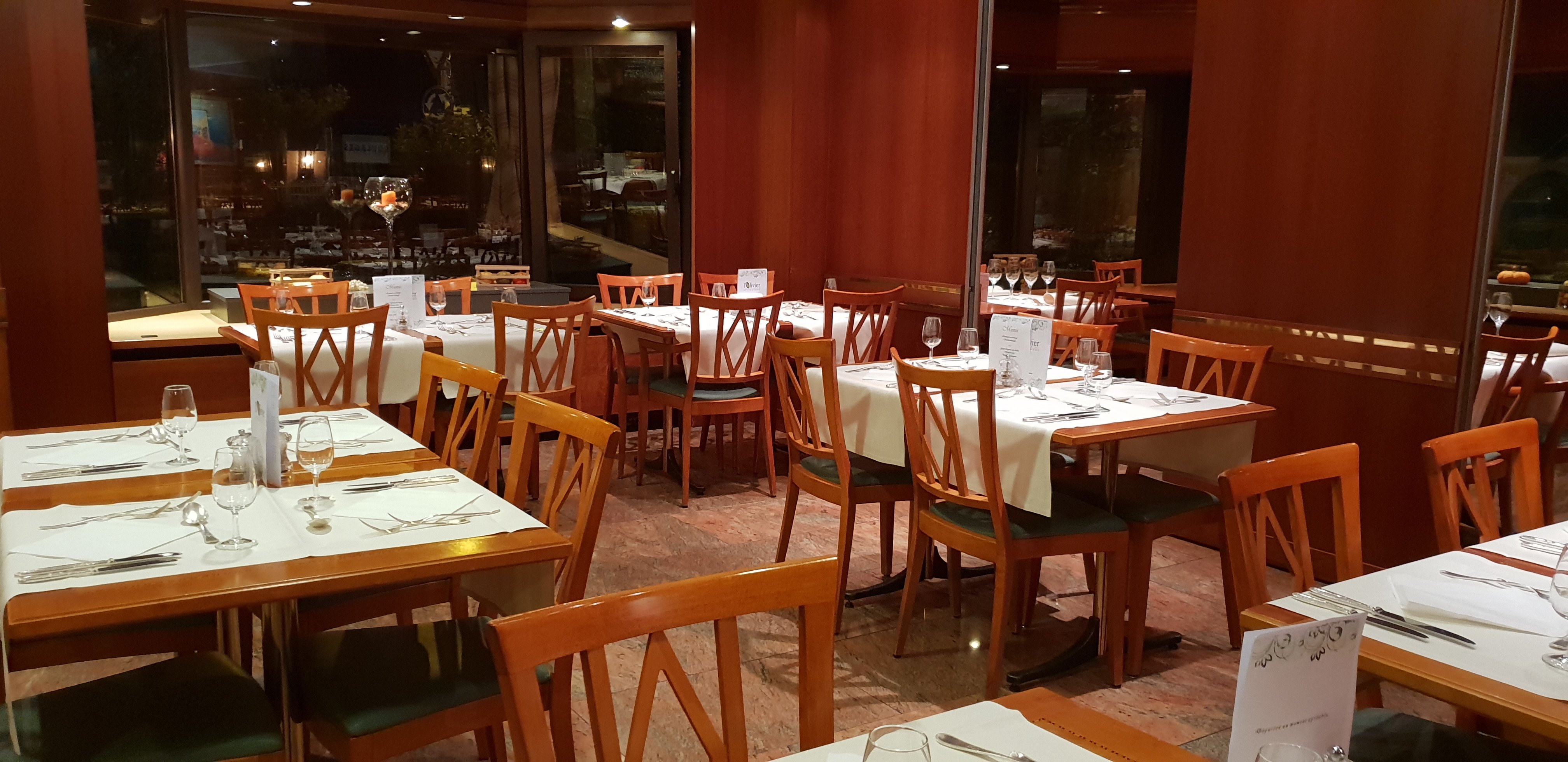 Hotel du Forum-餐饮
