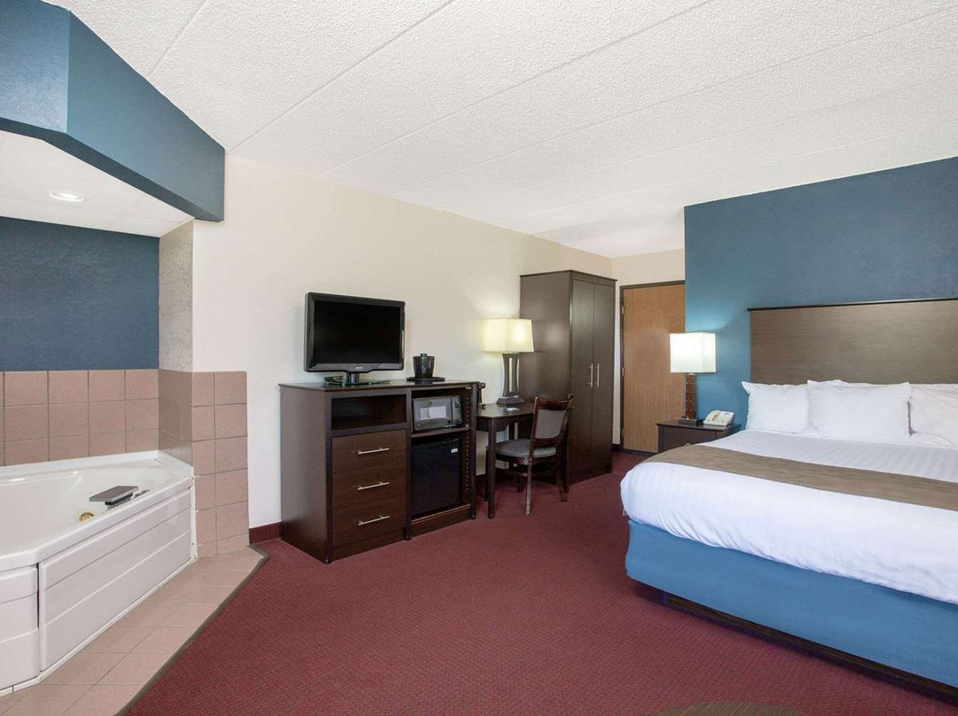 AmericInn by Wyndham Hayward主图