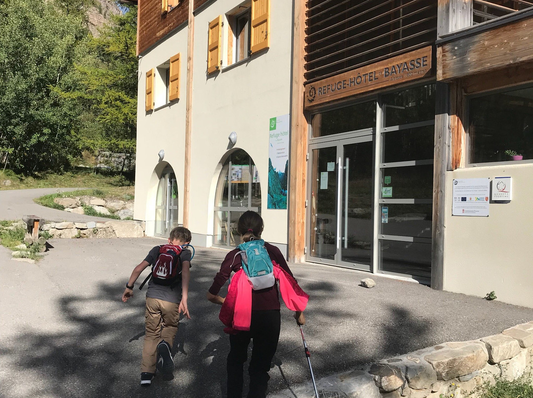 Refuge-Hotel de Bayasse