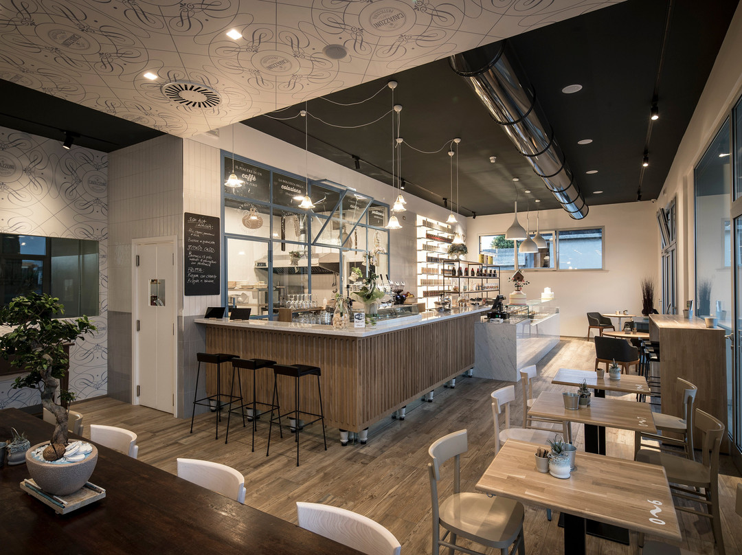 Must Cafè