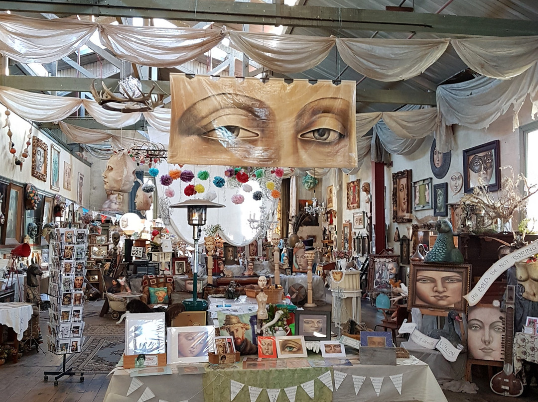 Grainstore Gallery-奥马鲁必去景点