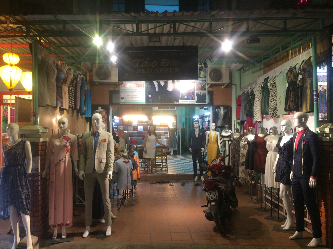 Red Apple Tailor-会安必去景点