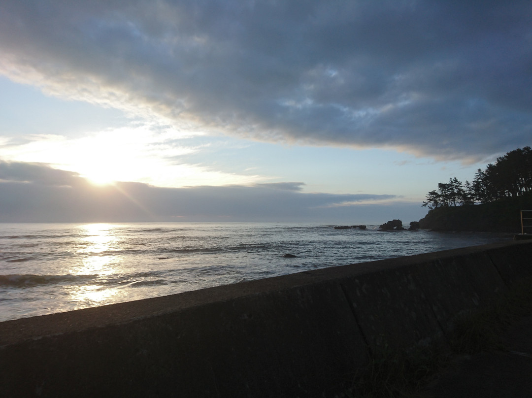 Mado Iwa（window rock）-广野町必去景点