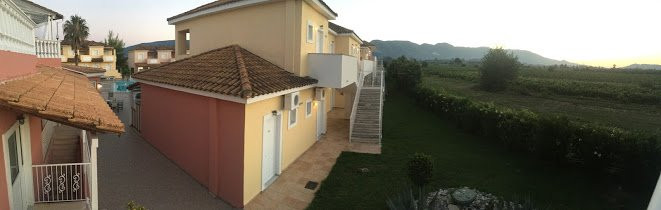 艾克勒索特泽菲罗斯宾馆主图