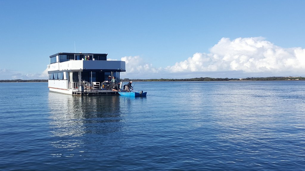 Coomera Houseboat Holidays景点图片