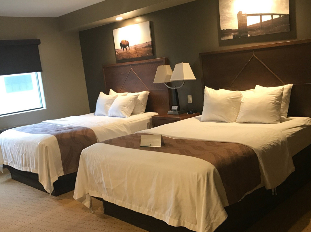 Baymont by Wyndham Jamestown Conference Center & Water Park主图