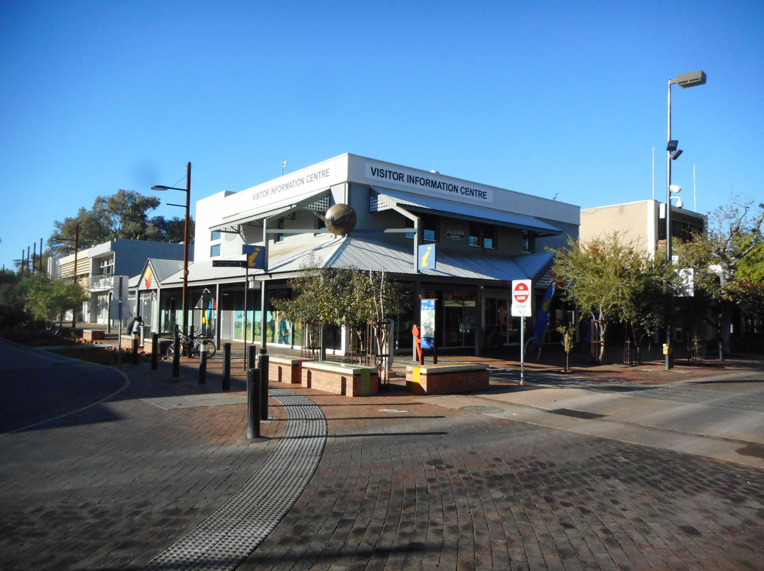Alice Springs Visitor Information Centre景点图片