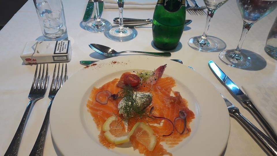 Hôtel-Restaurant La Résidence-餐饮