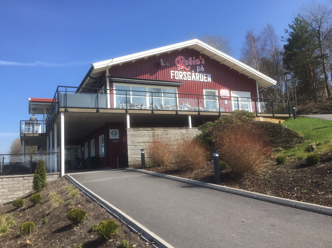 Hjalmeskulla餐馆和美食-Robin’s På Forsgården