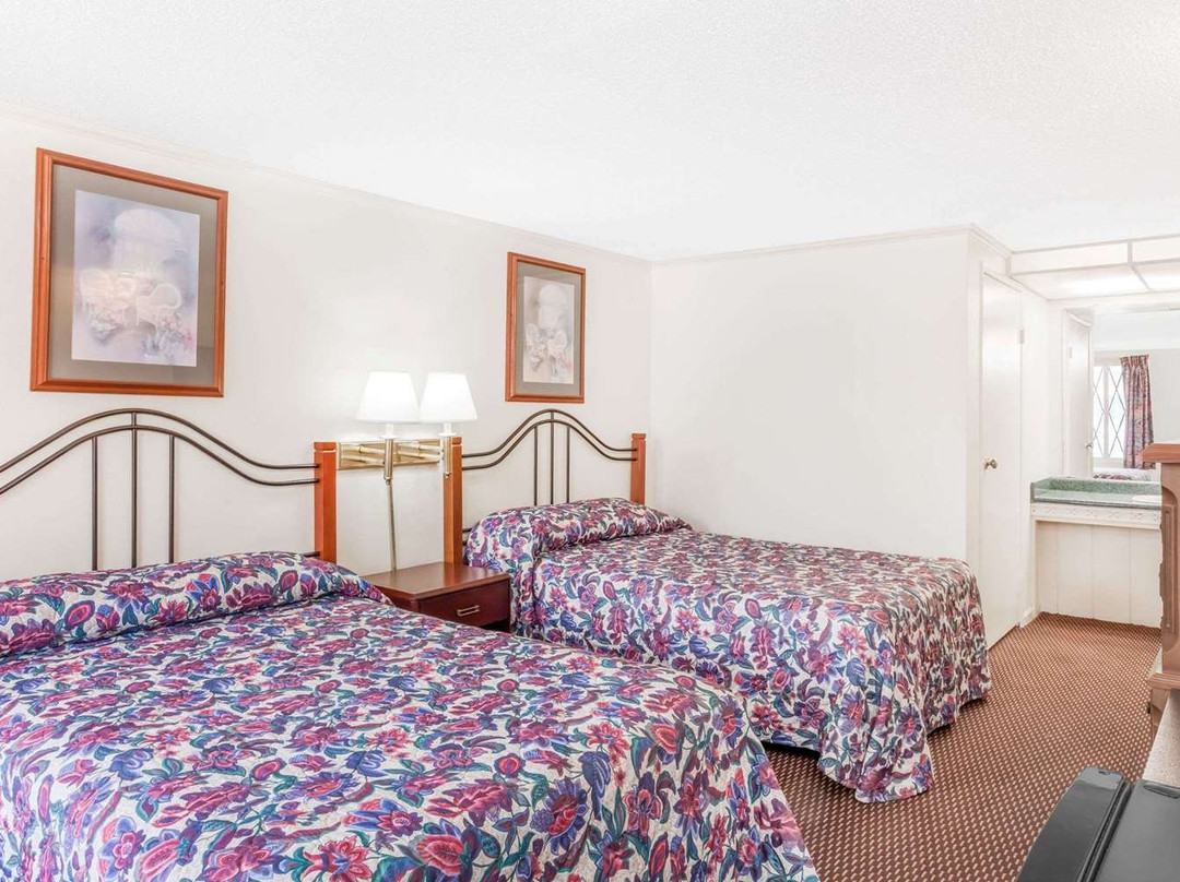 Knights Inn Corbin主图