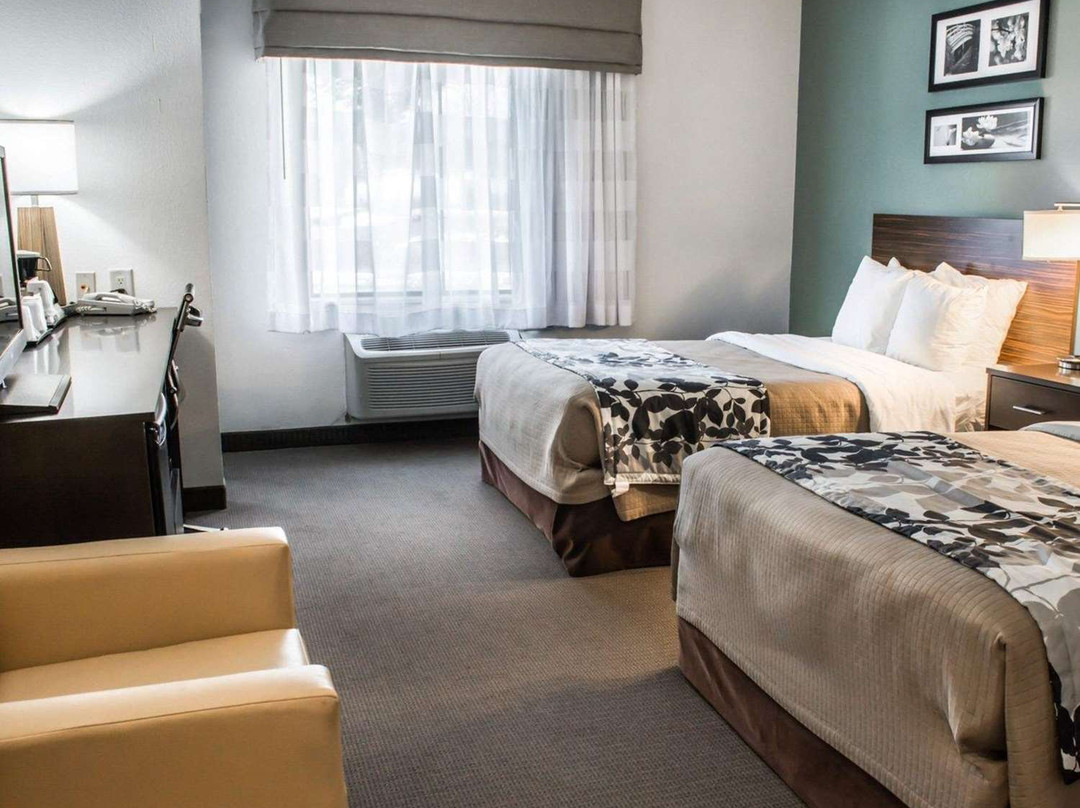 Sleep Inn & Suites Monticello主图