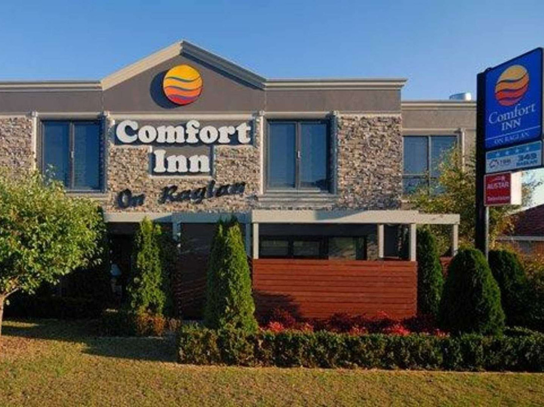 拉格伦舒适酒店主图