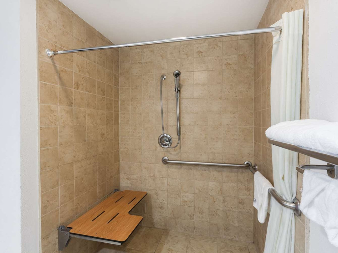 Super 8 by Wyndham El Cajon CA主图