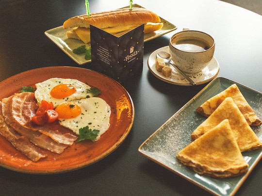 Kostanay酒店住宿-Hotel Fessla