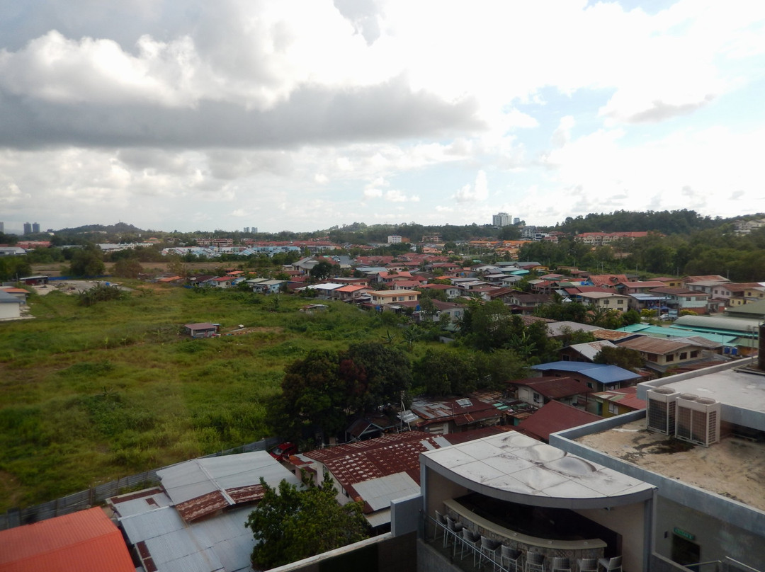 哥打京那巴鲁雅高集团阿凡吉奥酒店主图